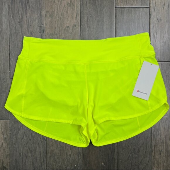 Lululemon NWT Speed Up Mid-Rise Short 4" Highlight Yellow - Picture 2 of 9